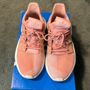 Adidas Prophere 🩷👟